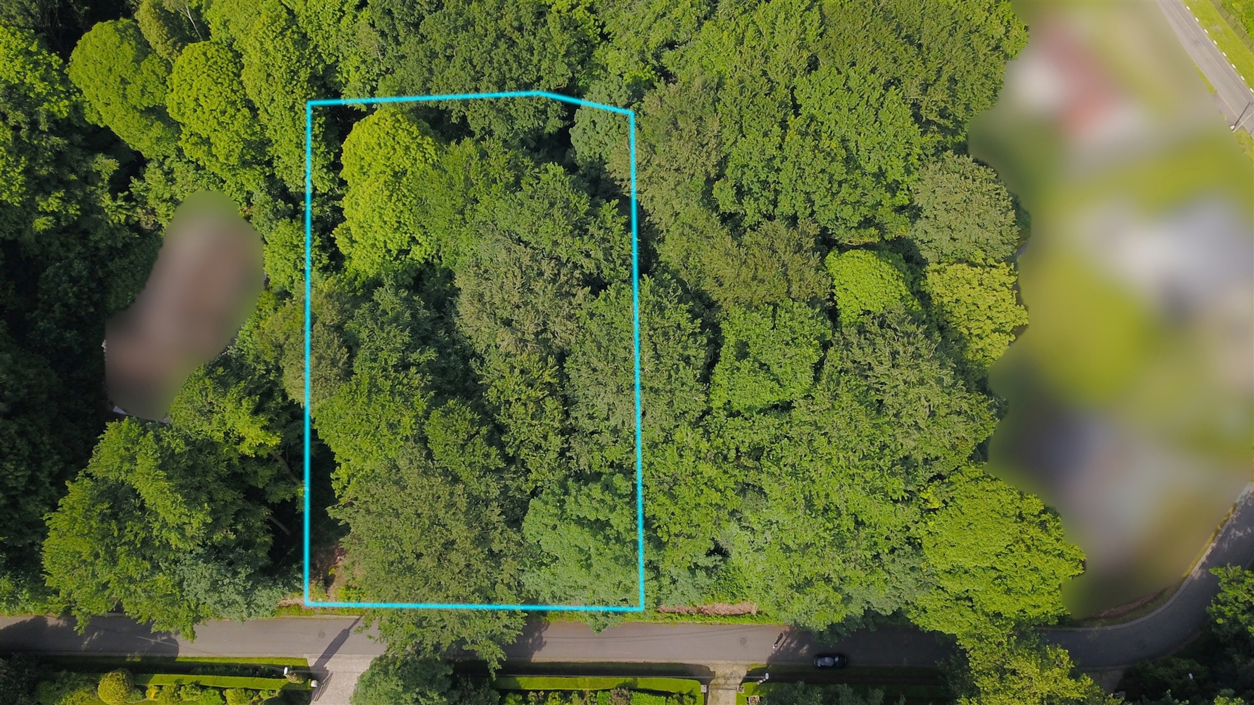 Libre cours à vos projets avec ce superbe terrain !