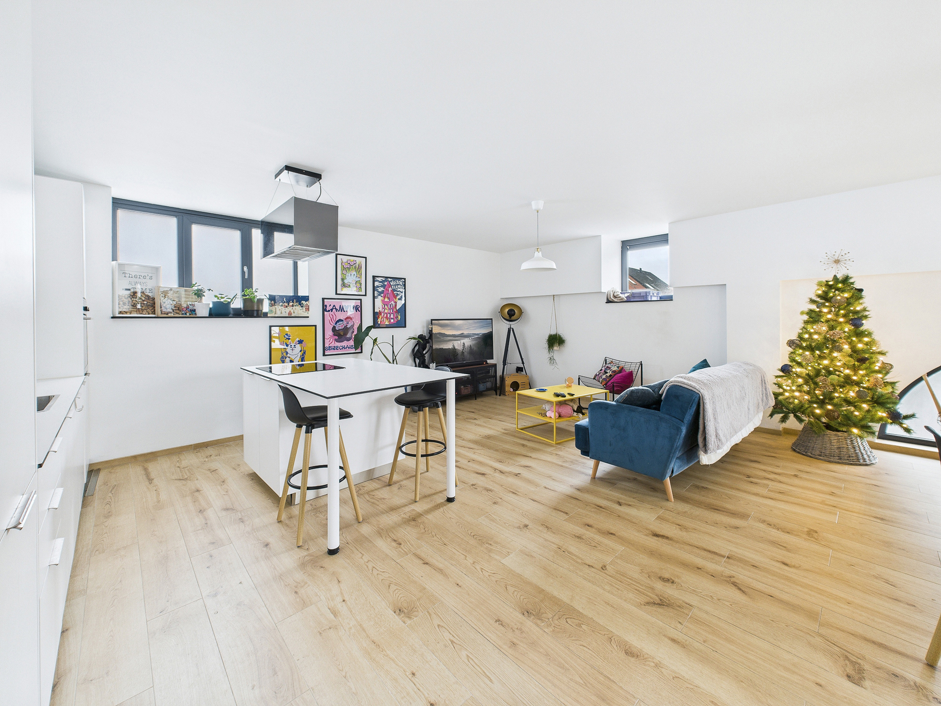 Appartement 2 chambres avec terrasse et 2 places de parking