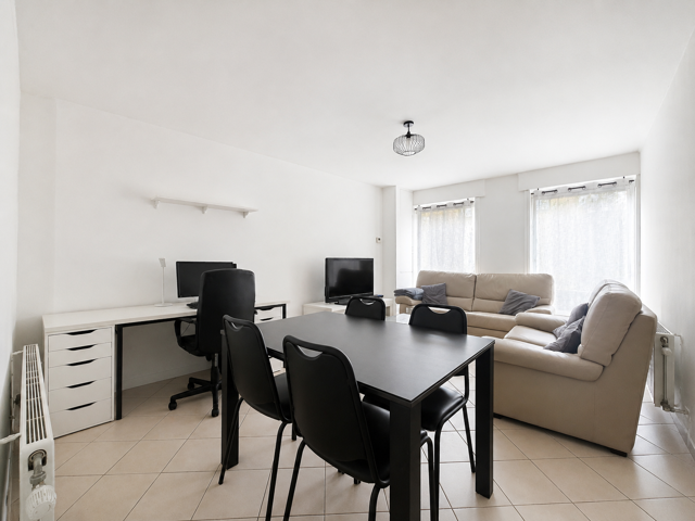 Agréable maison 2 chambres dans un quartier calme. Libre le 1er août 2026 (possibilité plus tôt).