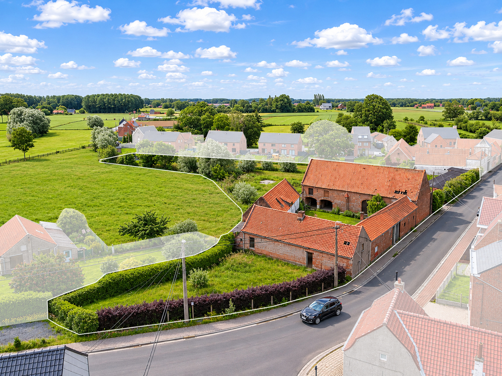 Fermette à réhabiliter entièrement sur un terrain de 3230m²