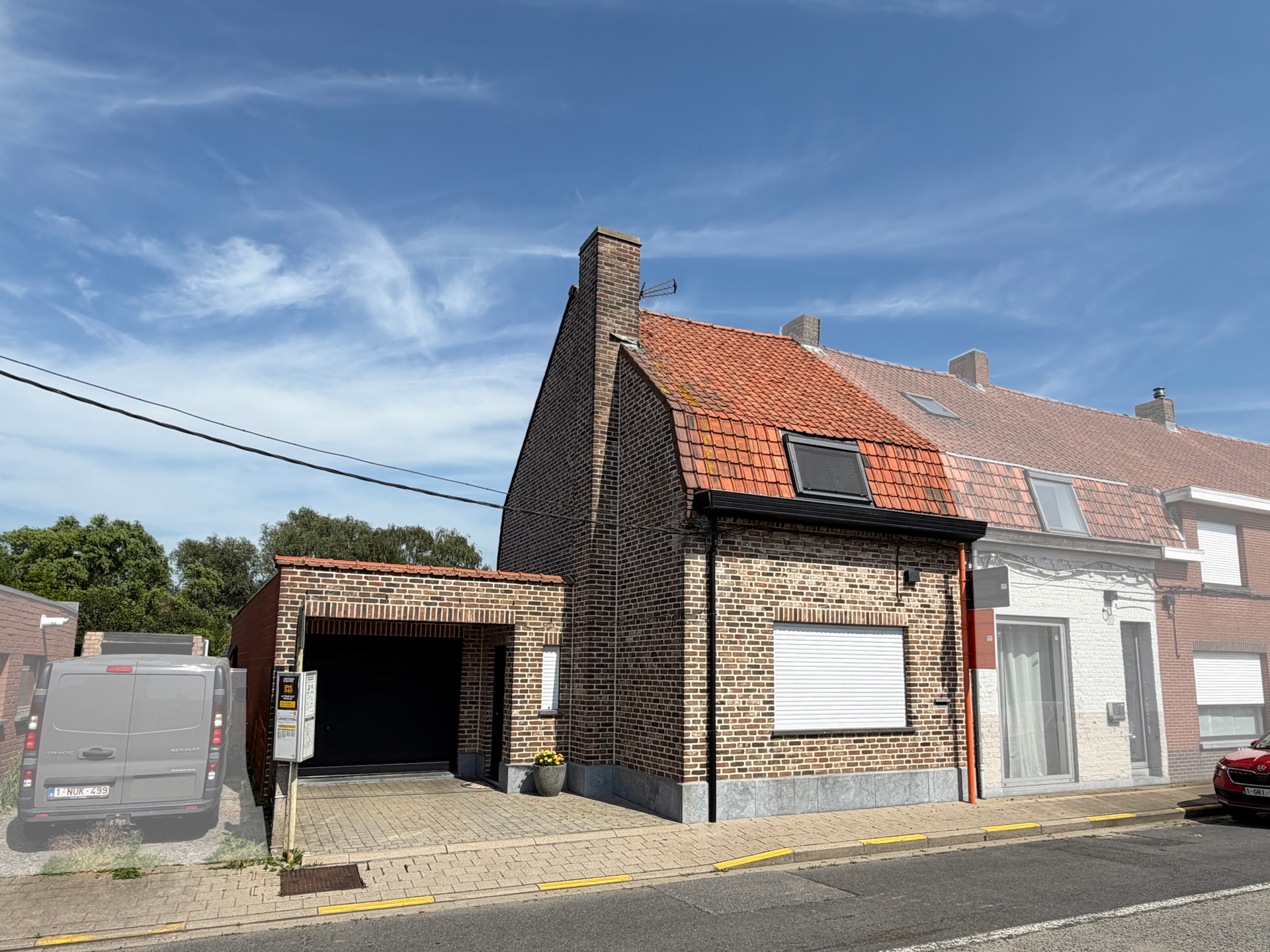 Spacieuse maison avec garage et grand jardin