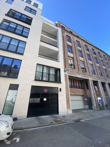 Parking Madou View — 2