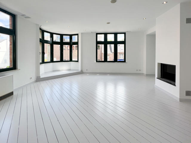 appartement de charme avec grande terrasse