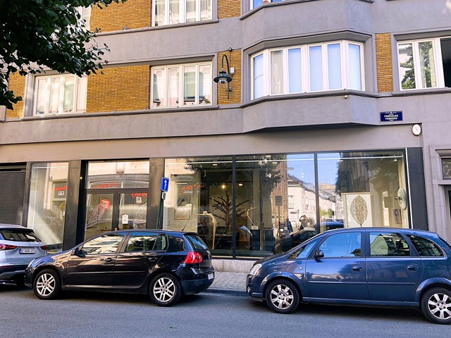 Place du Jardin aux Fleurs - Galerie d'art