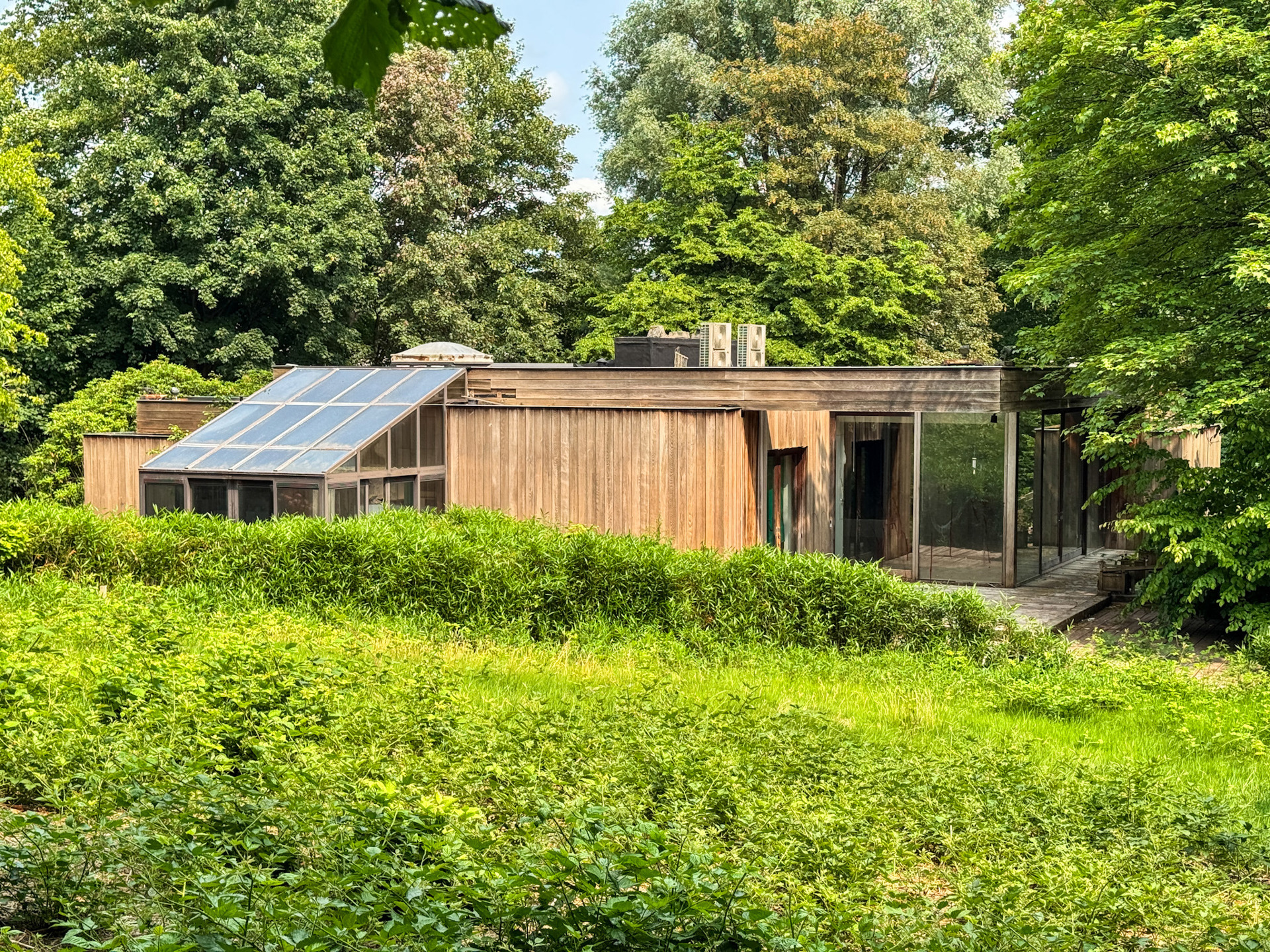 Fort Jaco – Terrain de 77,3 ares avec maison à rénover