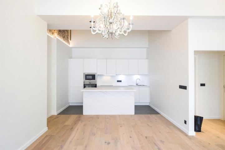 Superbe appartement rénové dans les Marolles