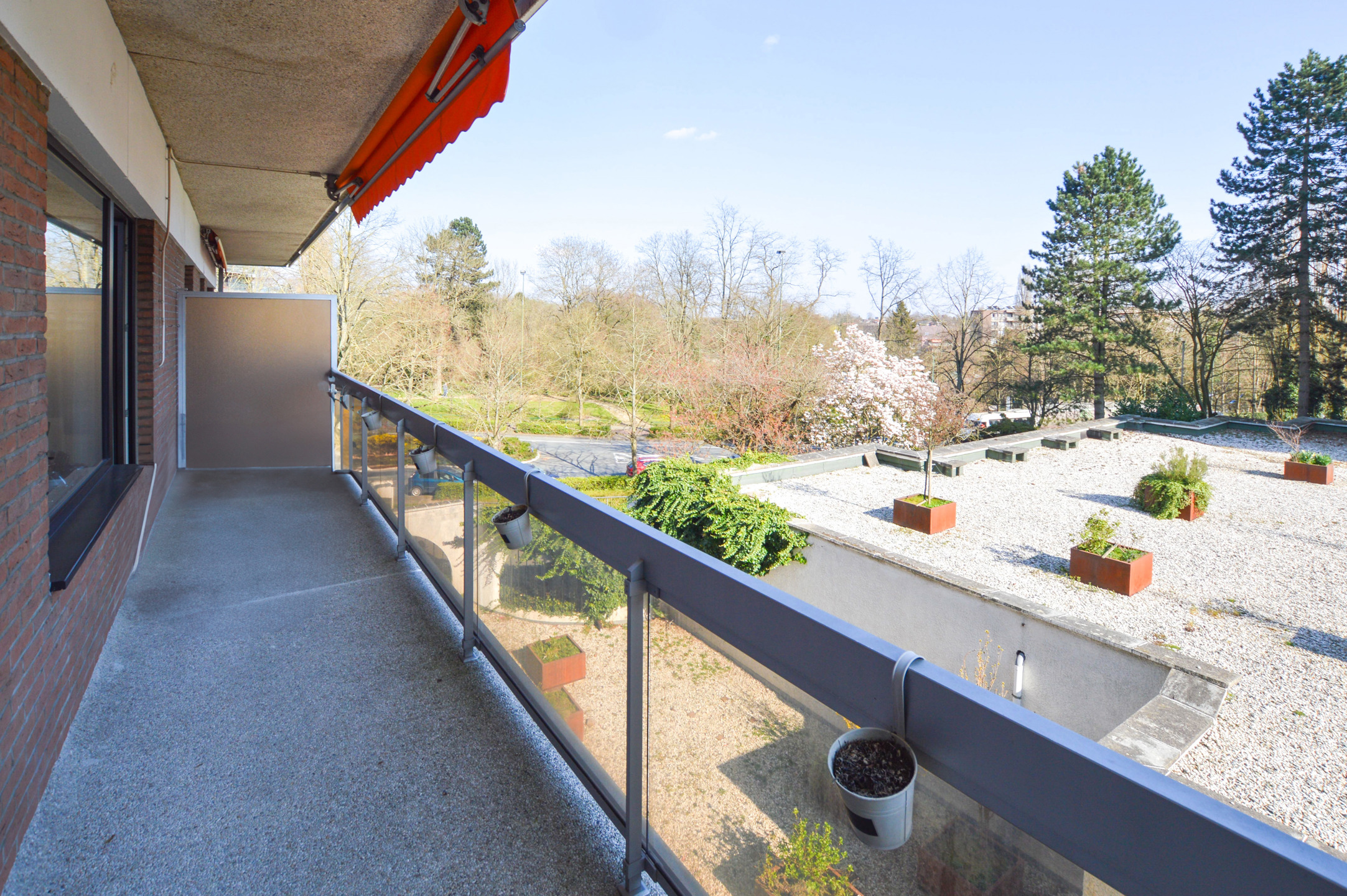 INVESTISSEMENT HAUT-DE-GAMME +-5% Rendement