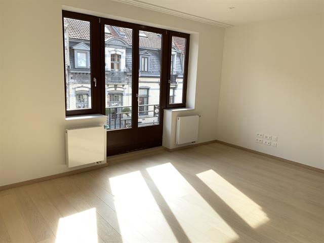 Exceptional apartment
 - for rent - 1050 Ixelles