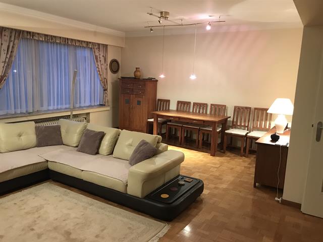 Flat - for rent - 1190 Forest