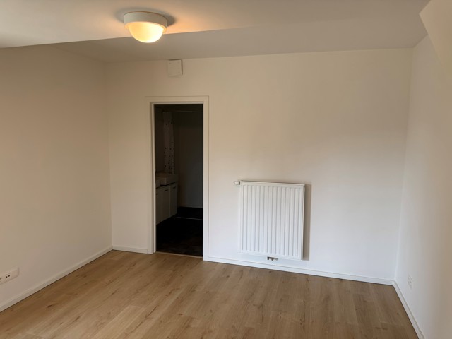 Duplex - Court-St.-Etienne - #7689382-0