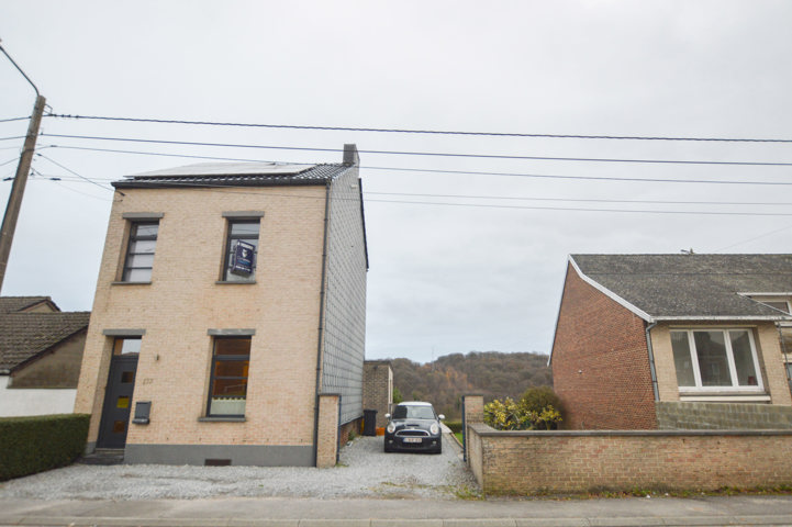 DELFIMMO - SUPERBE MAISON RENOVEE AVEC TERRAIN A BATIR !