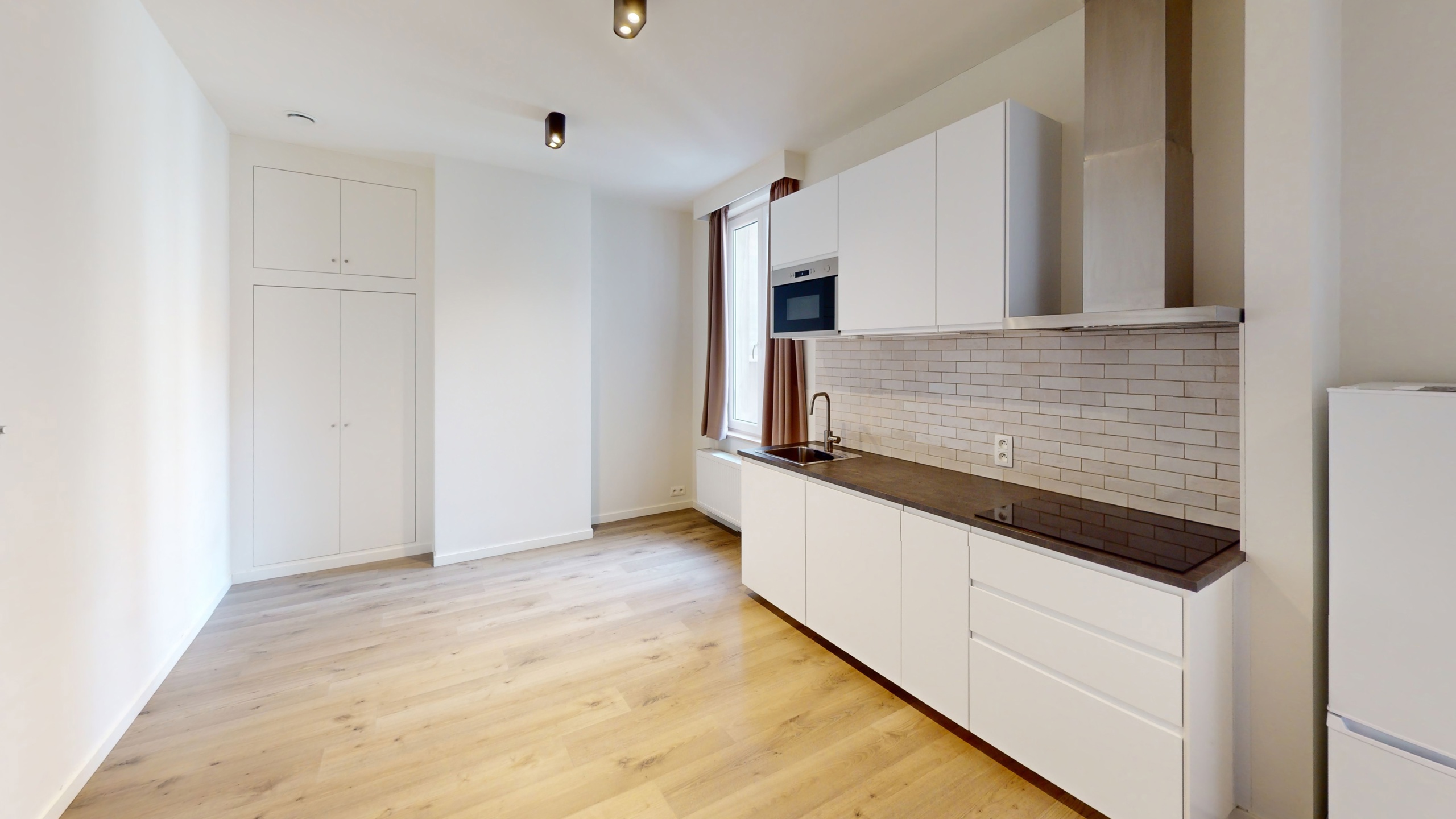 ANTWERPEN ZUID - Praktische en energiezuinige studio