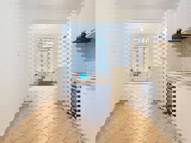 Magnifique appartement rez-de-chaussée proche de la gare!