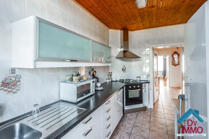 TRES BEL 2 CH. AVEC TERRASSE