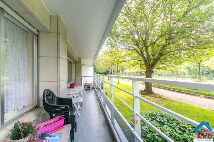 REZ-DE-CHAUSSEE 2CH. + TERRASSE