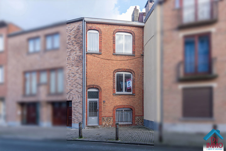 MAISON UNIF A RENOVER