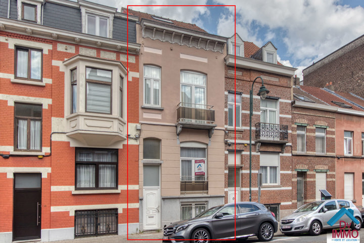 MAISON DE RAPPORT 2 UNITES