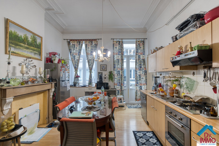 SPACIEUX APPART 2 CH. AU 1ER ETAGE