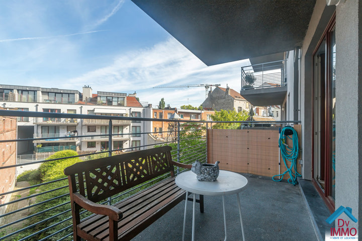 SPACIEUX APPART 1CH. + TERRASSE + PARKING