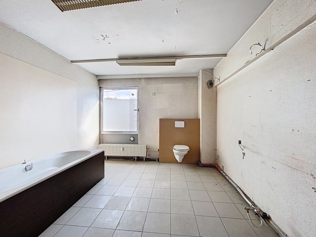 Garage à vendre - 4101 Seraing