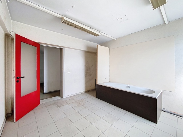 Garage à vendre - 4101 Seraing