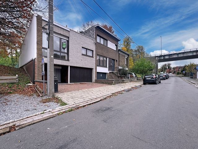 Bel-étage - Grâce-Hollogne - #7225734-0