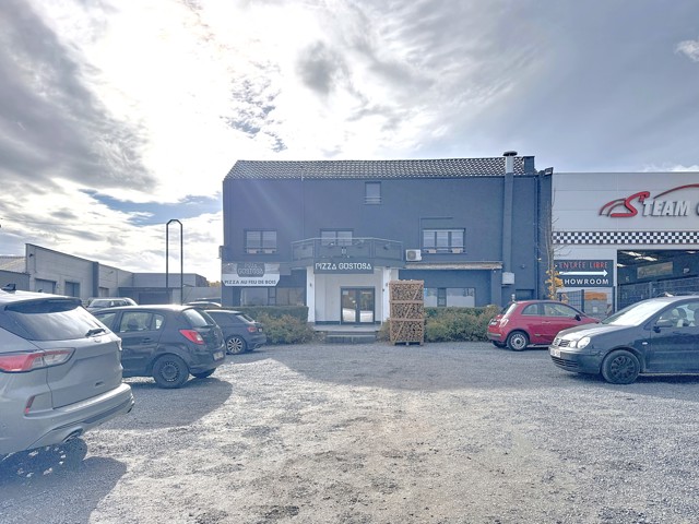 Rez commercial - Awans - #7236467-0