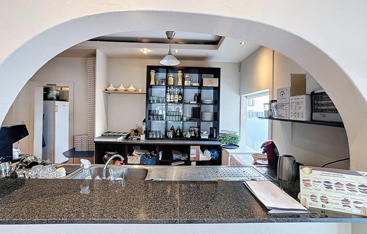 Rez commercial - Awans - #7236467-0