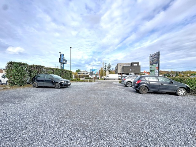 Rez commercial - Awans - #7236467-0