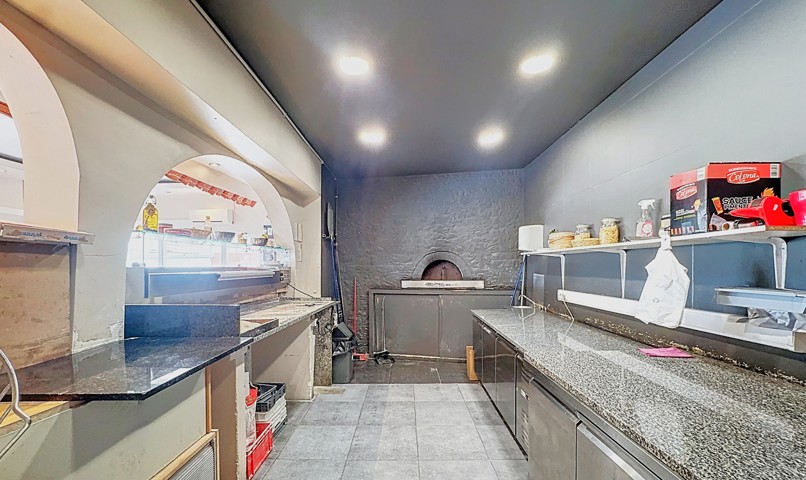 Rez commercial - Awans - #7236467-0