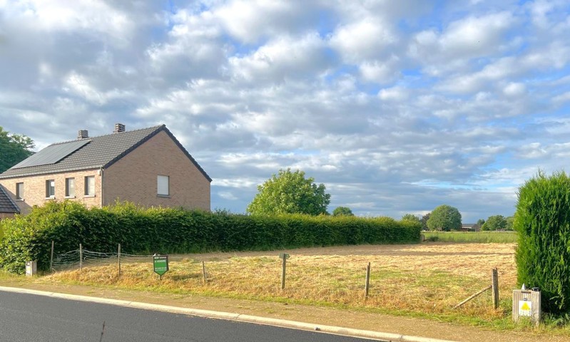 Fexhe-Le-Haut-Clocher Terrain