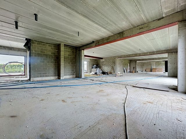 Garage à louer - 4340 Awans