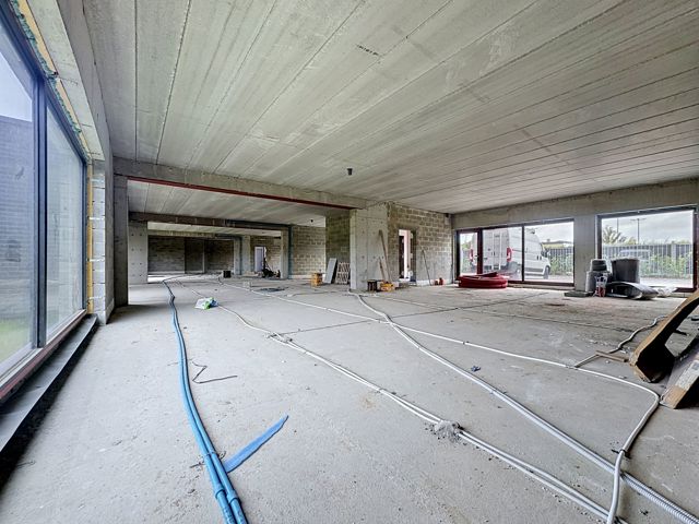 Garage à louer - 4340 Awans