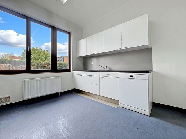 Garage à louer - 4430 Ans