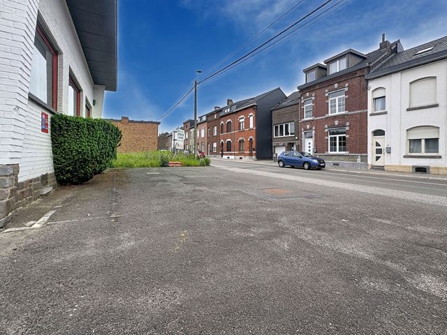 Garage à louer - 4430 Ans