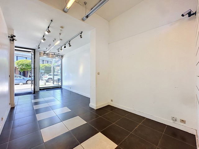 Garage à vendre - 4430 Ans