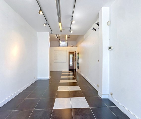 Garage à vendre - 4430 Ans