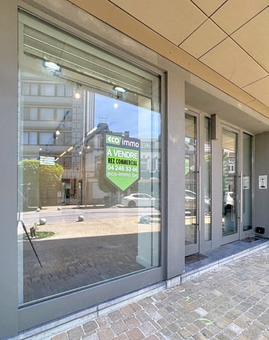 Garage à vendre - 4430 Ans