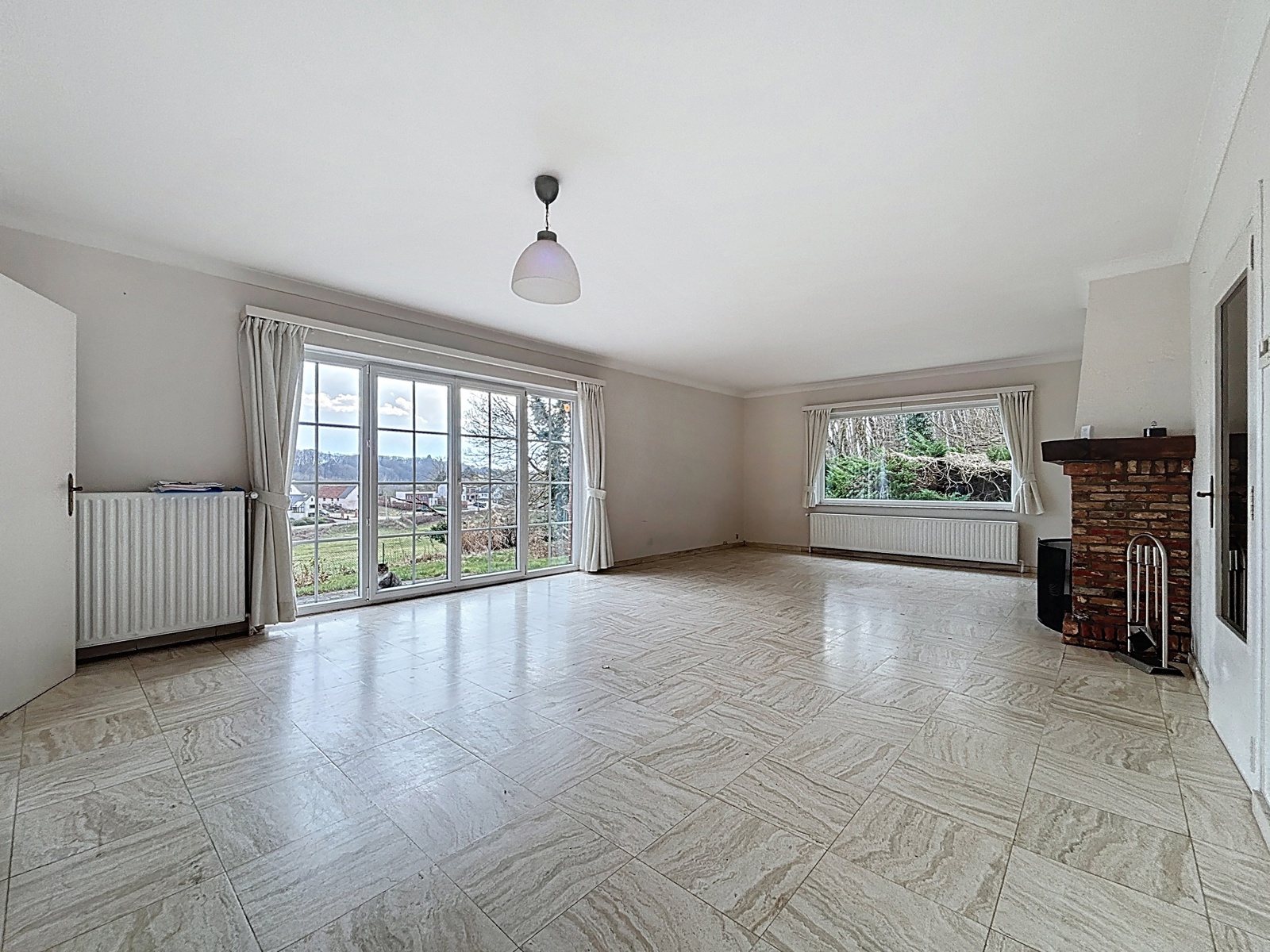 Maison à louer Overijse 1.600 €, Agence immobilière Bruxelles - 