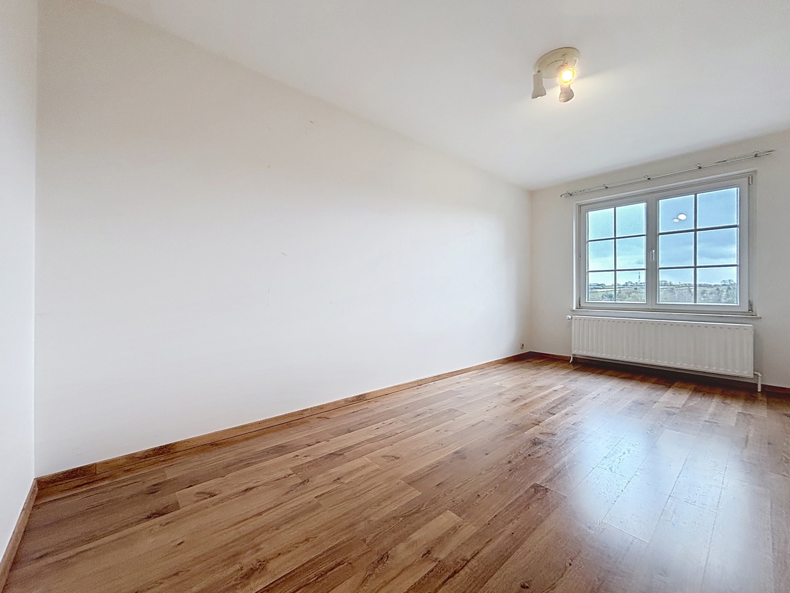 Maison à louer Overijse 1.600 €, Agence immobilière Bruxelles - 