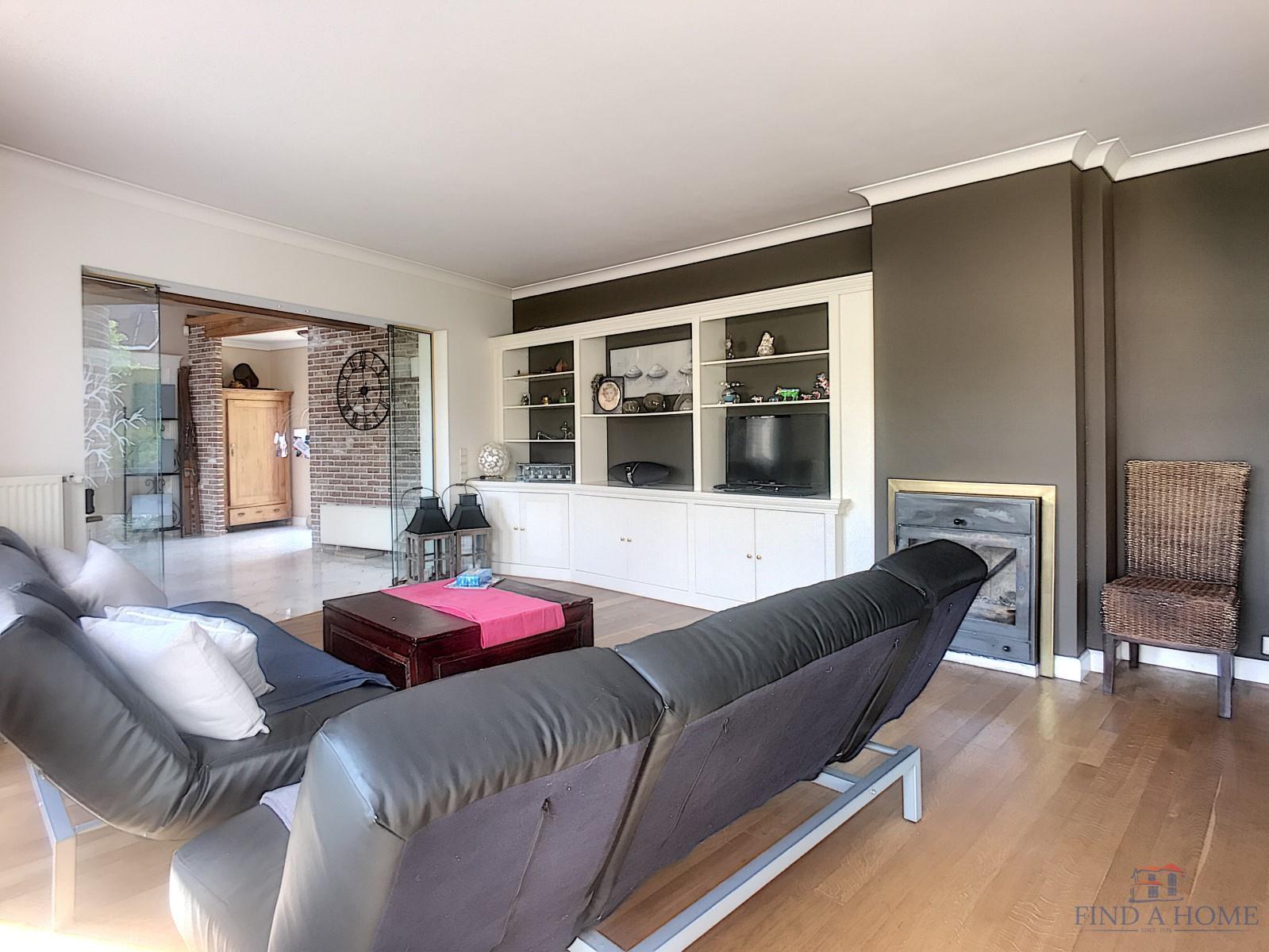 Maison à louer Hoeilaart 1.900 €, Agence immobilière Bruxelles - 