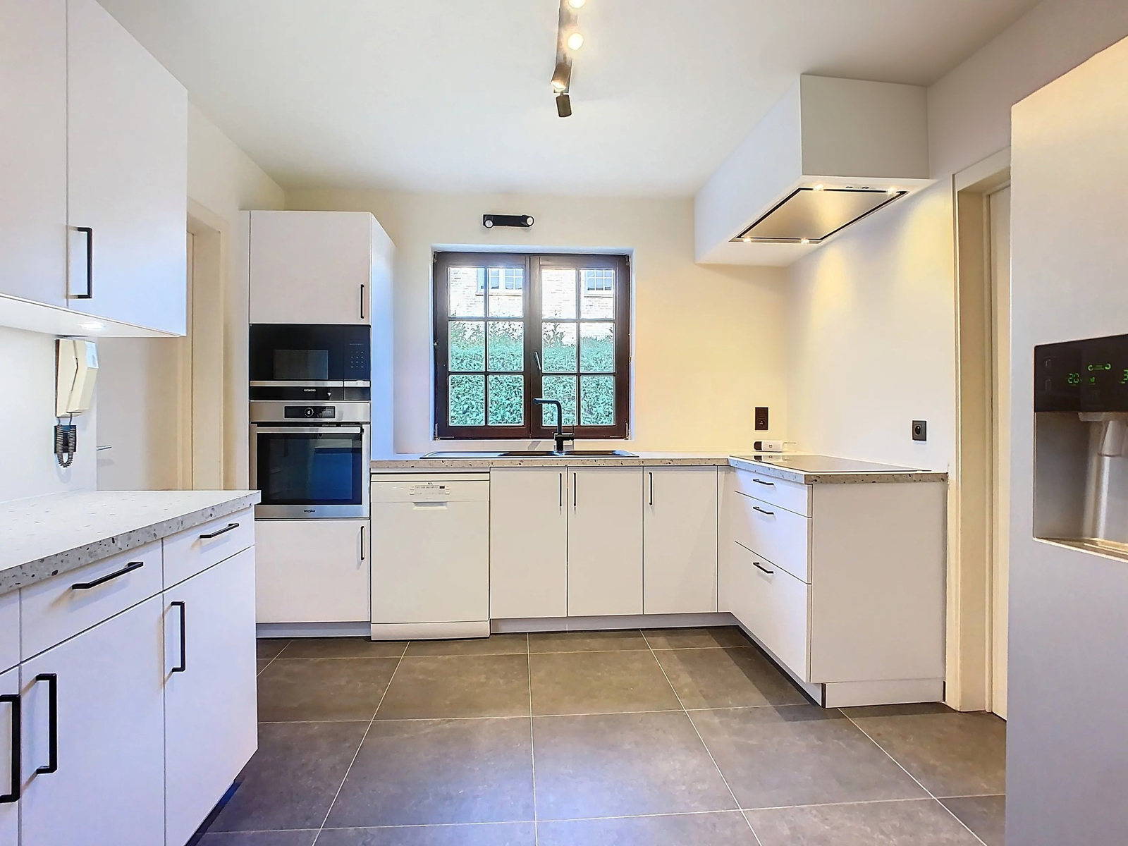 Maison à louer Hoeilaart 2.450 €, Agence immobilière Bruxelles - 