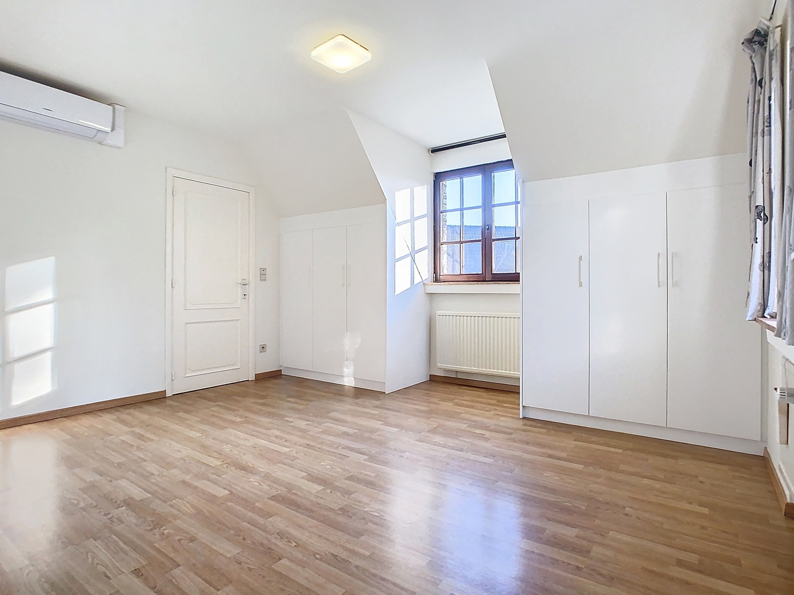 Maison à louer Hoeilaart 2.450 €, Agence immobilière Bruxelles - 