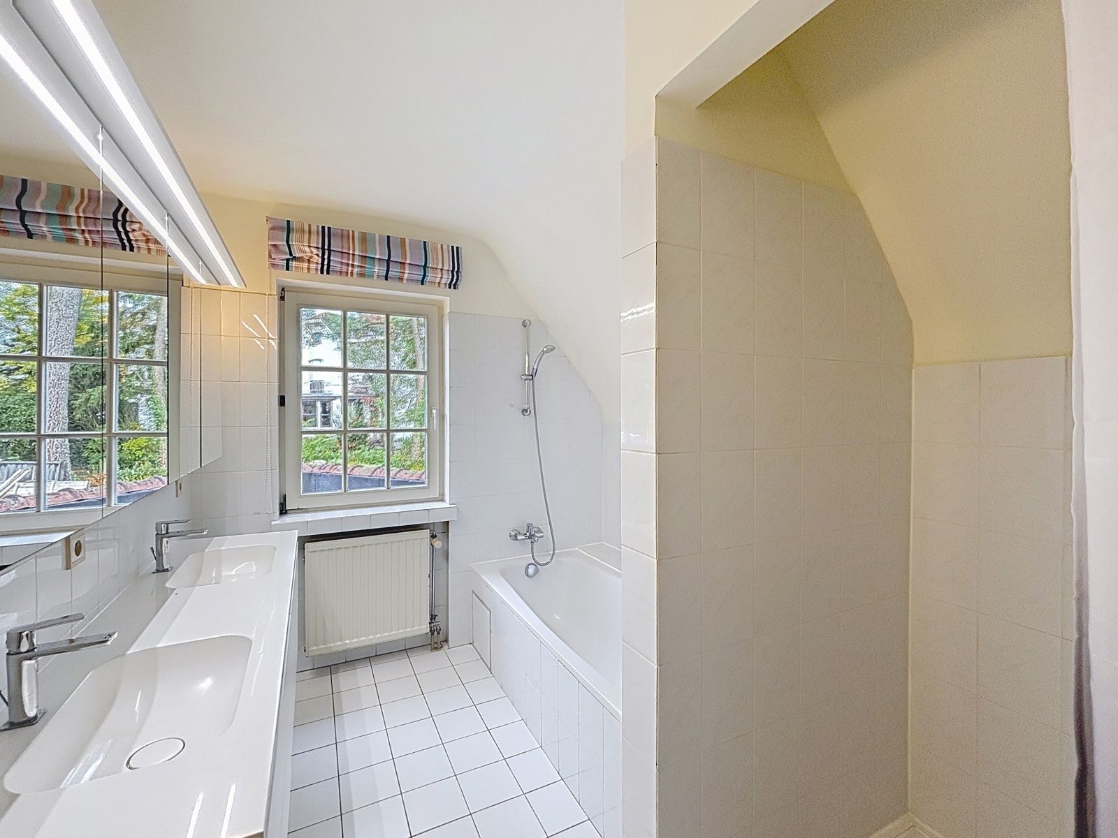 Maison à louer Hoeilaart 2.250 €, Agence immobilière Bruxelles - 