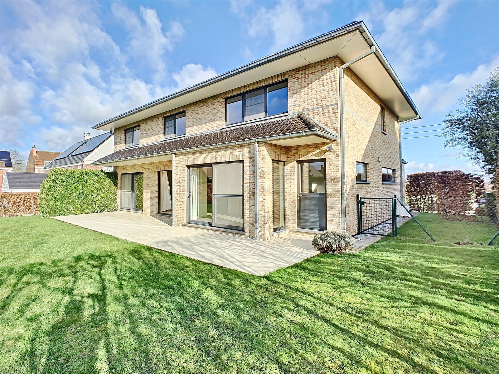 Maison à louer Hoeilaart 2.250 €, Agence immobilière Bruxelles - 