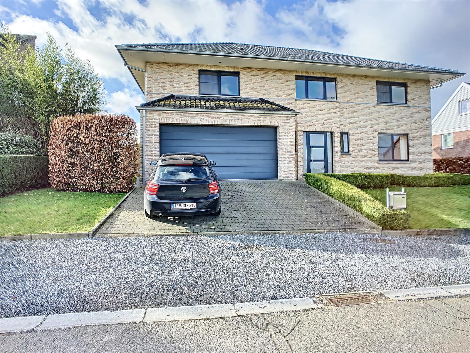 Maison à louer Hoeilaart 2.250 €, Agence immobilière Bruxelles - 