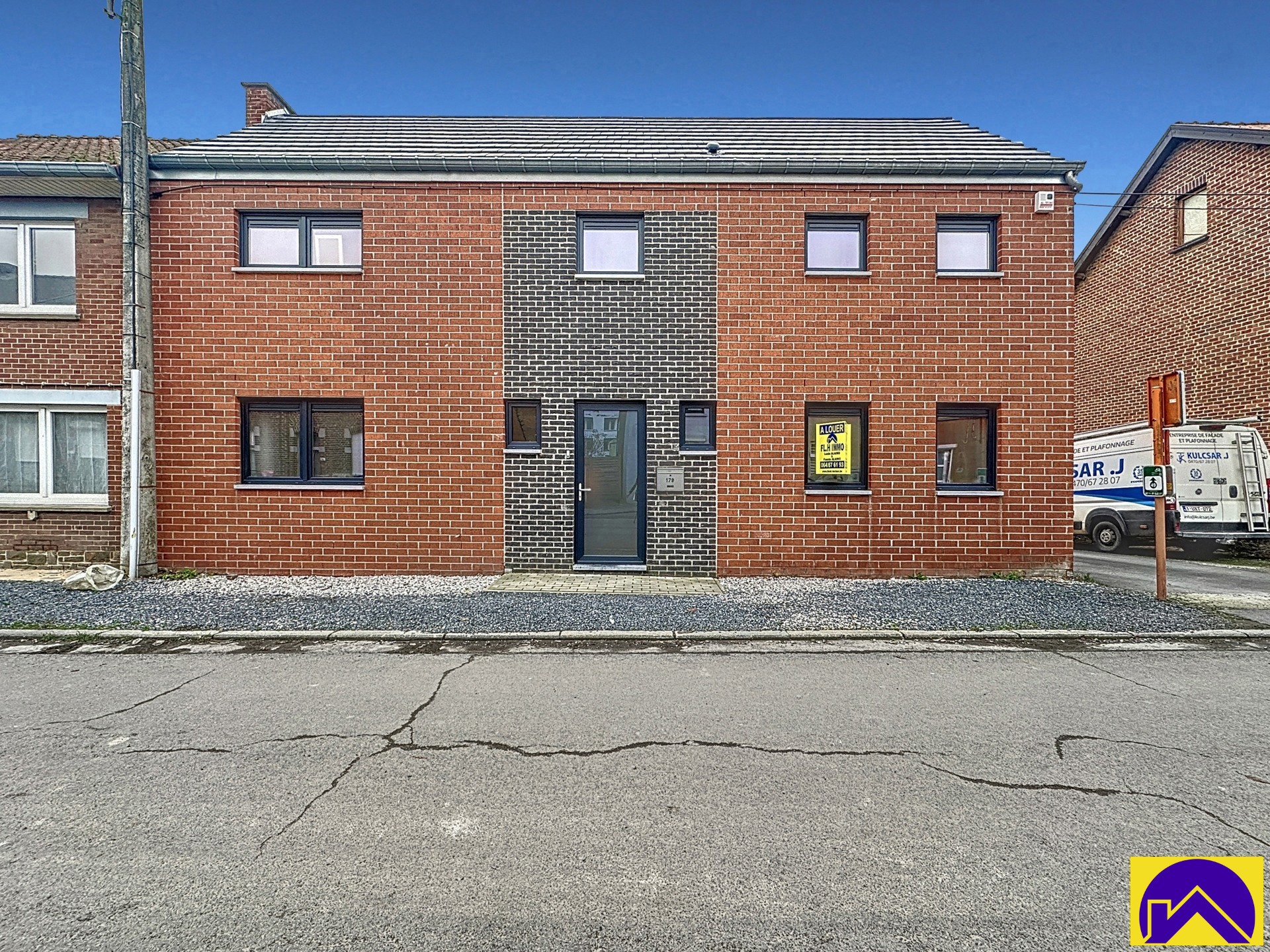 Sous Option-> Superbe Maison Neuve 3 Faç., 3 Chbres, Terrasse & Garage 1V