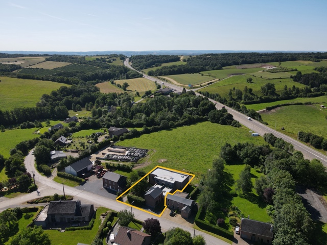 Immeuble mixte - à vendre - 5377 Somme-Leuze