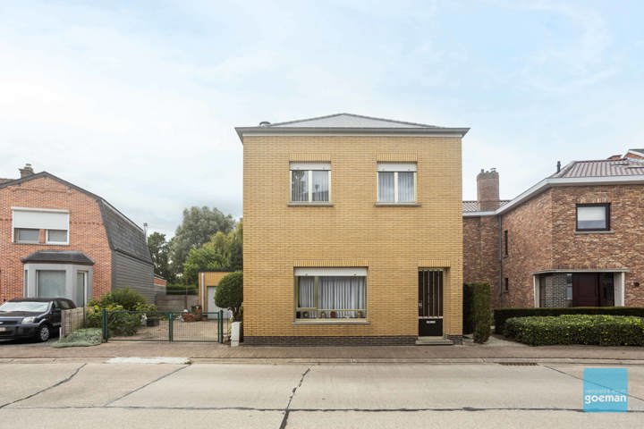 Stationsstraat 93 Schellebelle