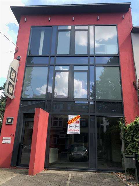 Rez commercial - à louer - 1180 Uccle